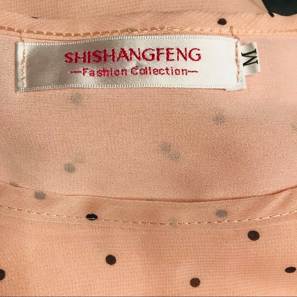 Blouse polka dots. New without tags. - Picture 2 of 2